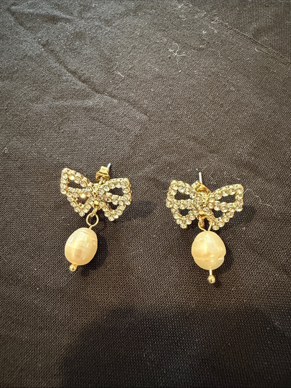 Gold Bow Pearl Drop Earrings - Elegant Women’s Jewelry